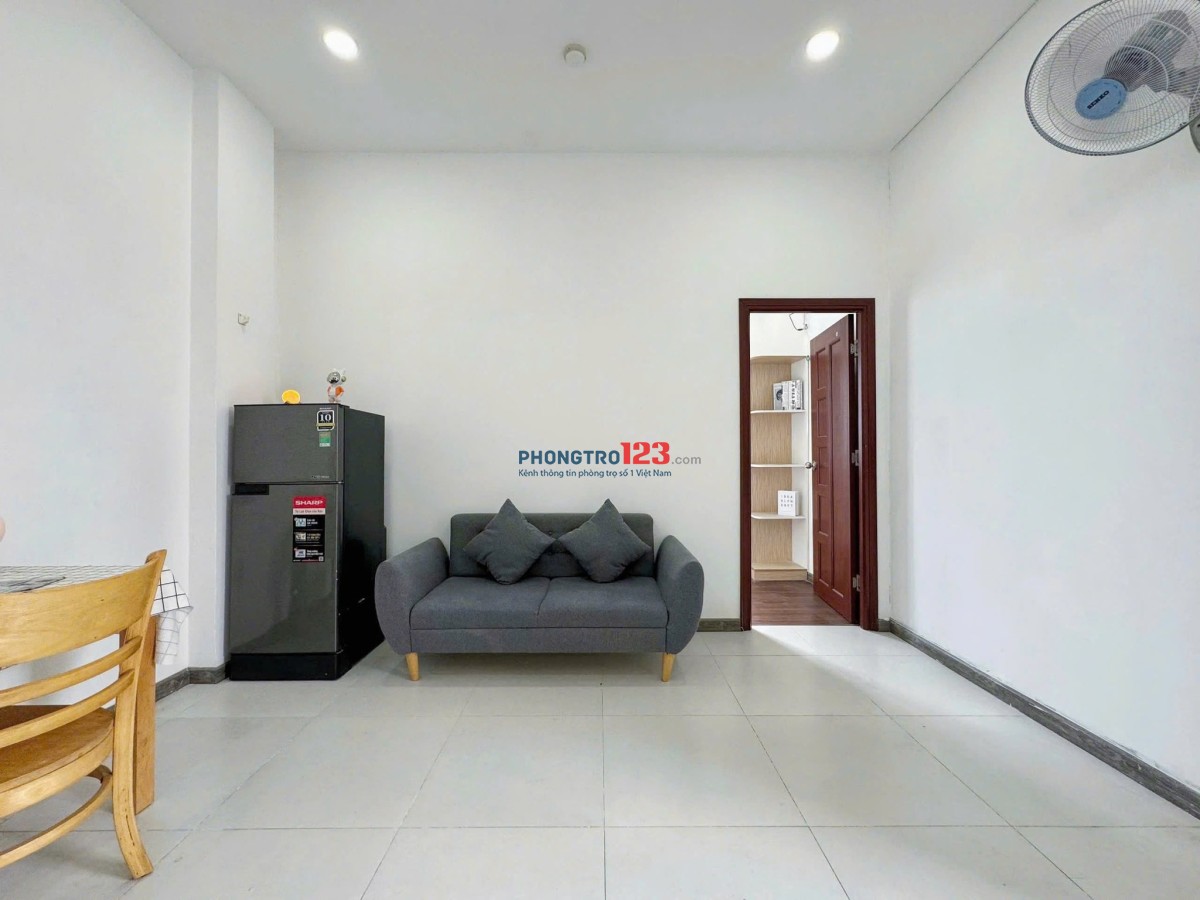 Studio siêu đẹp, mới ngay công viên Hoàng Văn Thụ, Tân Bìn