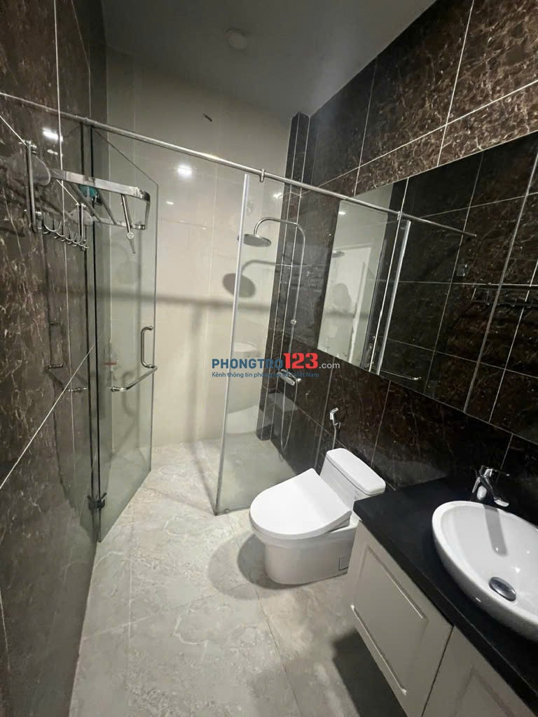 27m2 Chỉ 2 triệu 5 Ngay ĐH Tài Chính Võ Văn Hát Gần FPT_ HuTech