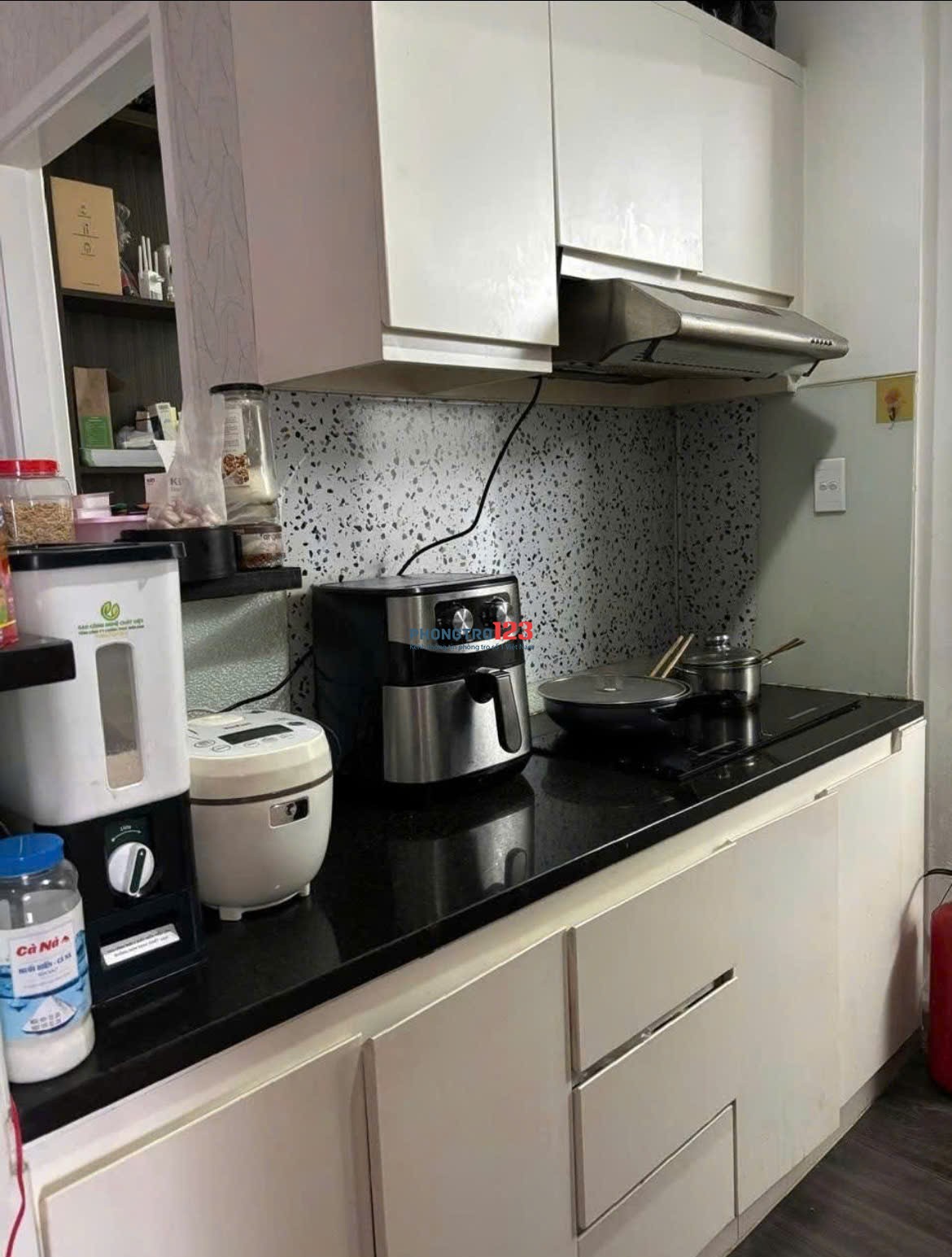 C/c Harmona,Trương Công Định, P14, TB: 2p ngủ,2wc, 12tr/th