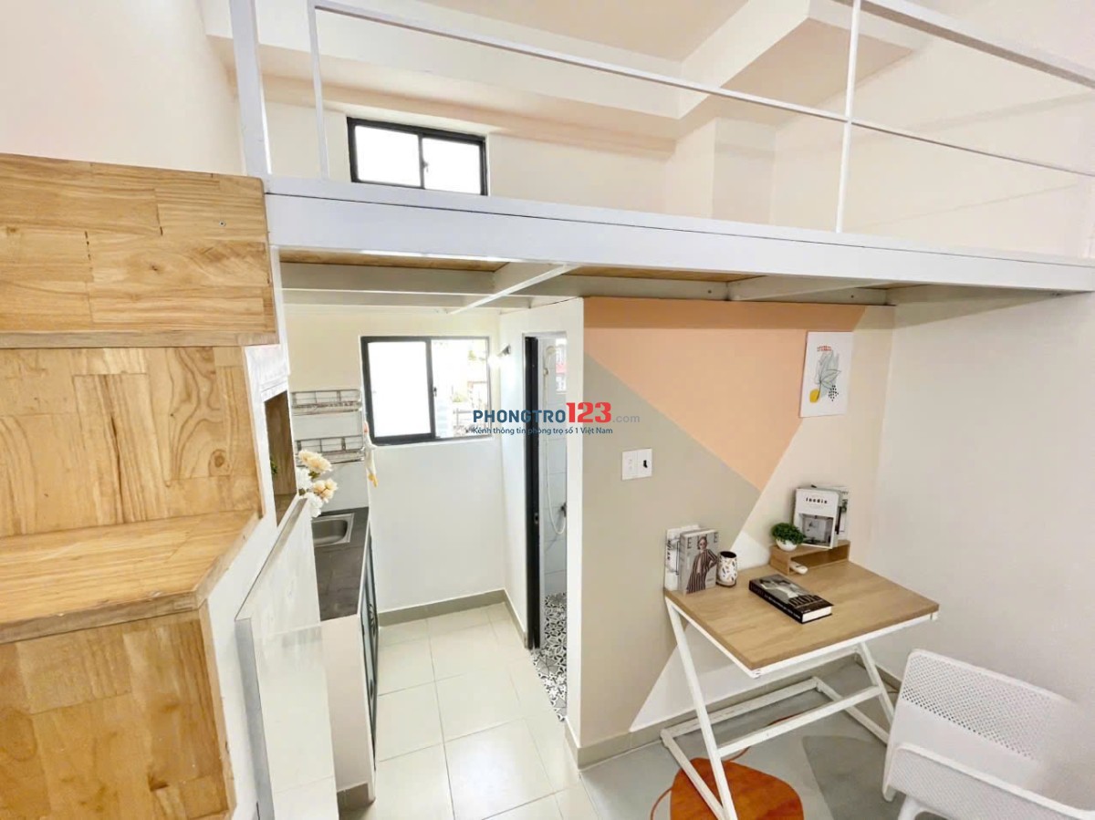 Phòng gác cửa sổ thoáng mát, thang máy, bảo vệ 24/24 Điện Biên Phủ gần Đại học UEF Bình Thạnh