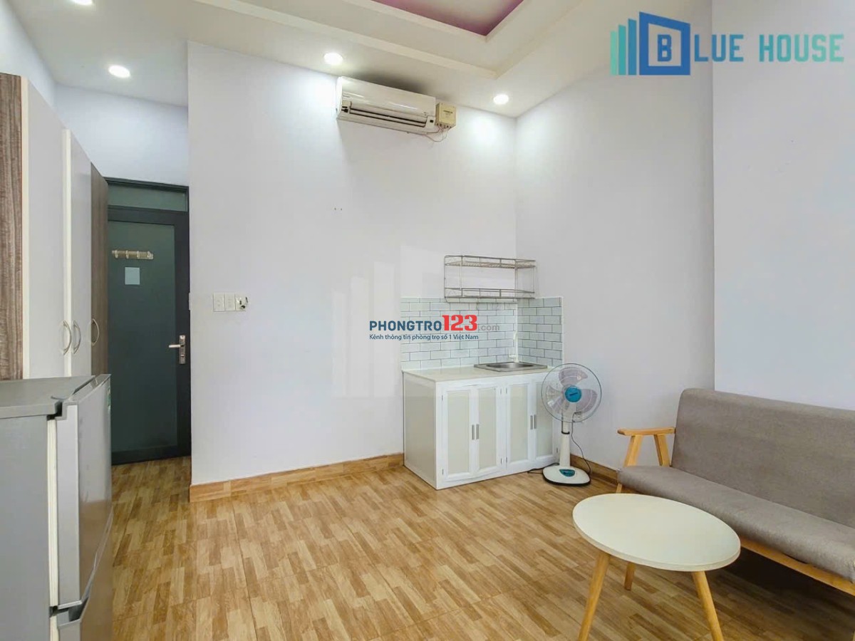 Căn hộ studio – Lê Văn Huân, P.13, Q. Tân Bình có nội thất, có ban công thoáng mát