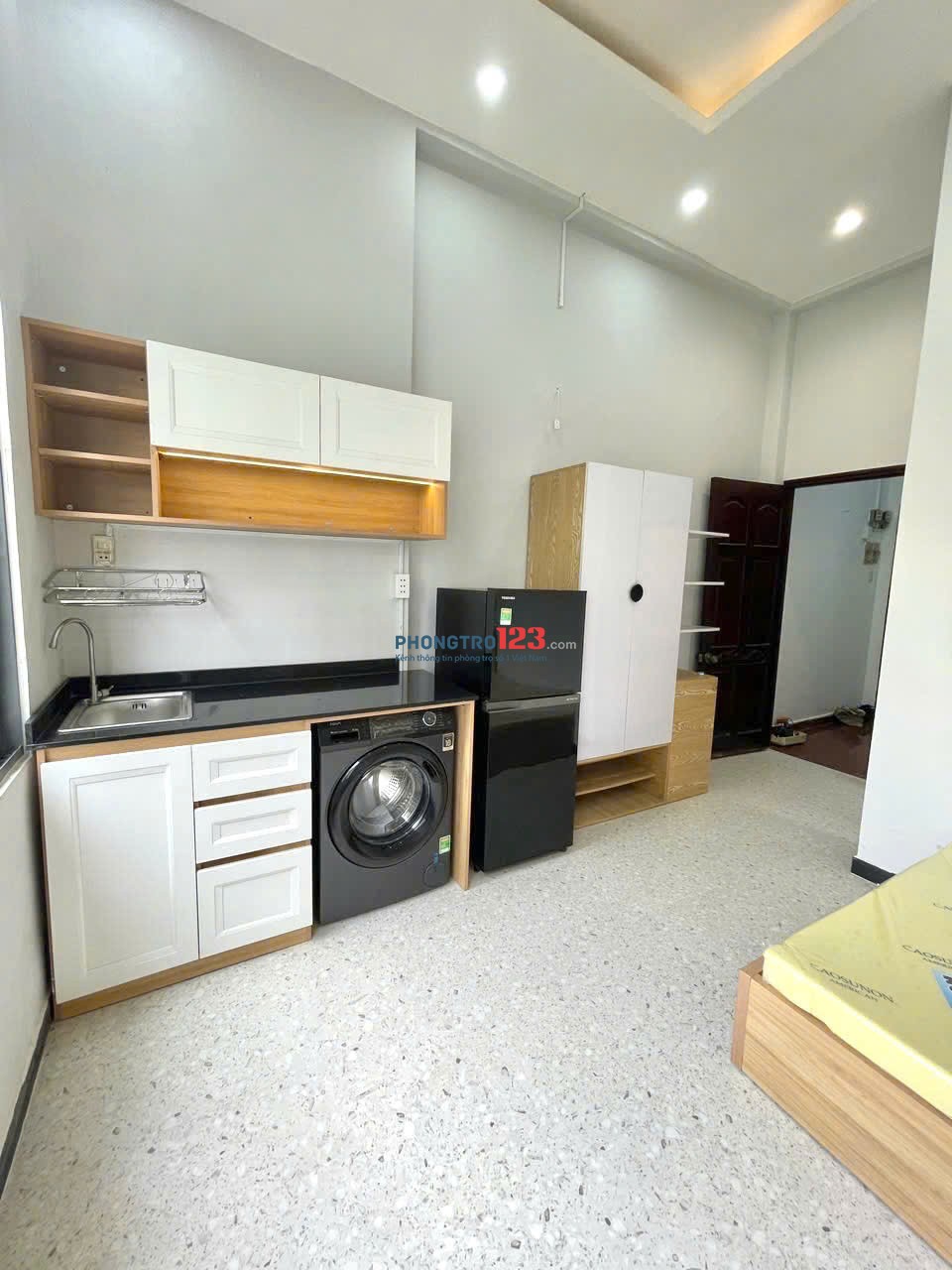 CHO THUÊ PHÒNG TRỌ 35M2 FULL NỘI THẤT, MÁY GIẶT RIÊNG, CỬA SỔ LỚN, BÌNH THẠNH, GẦN ĐẠI HỌC VĂN LANG