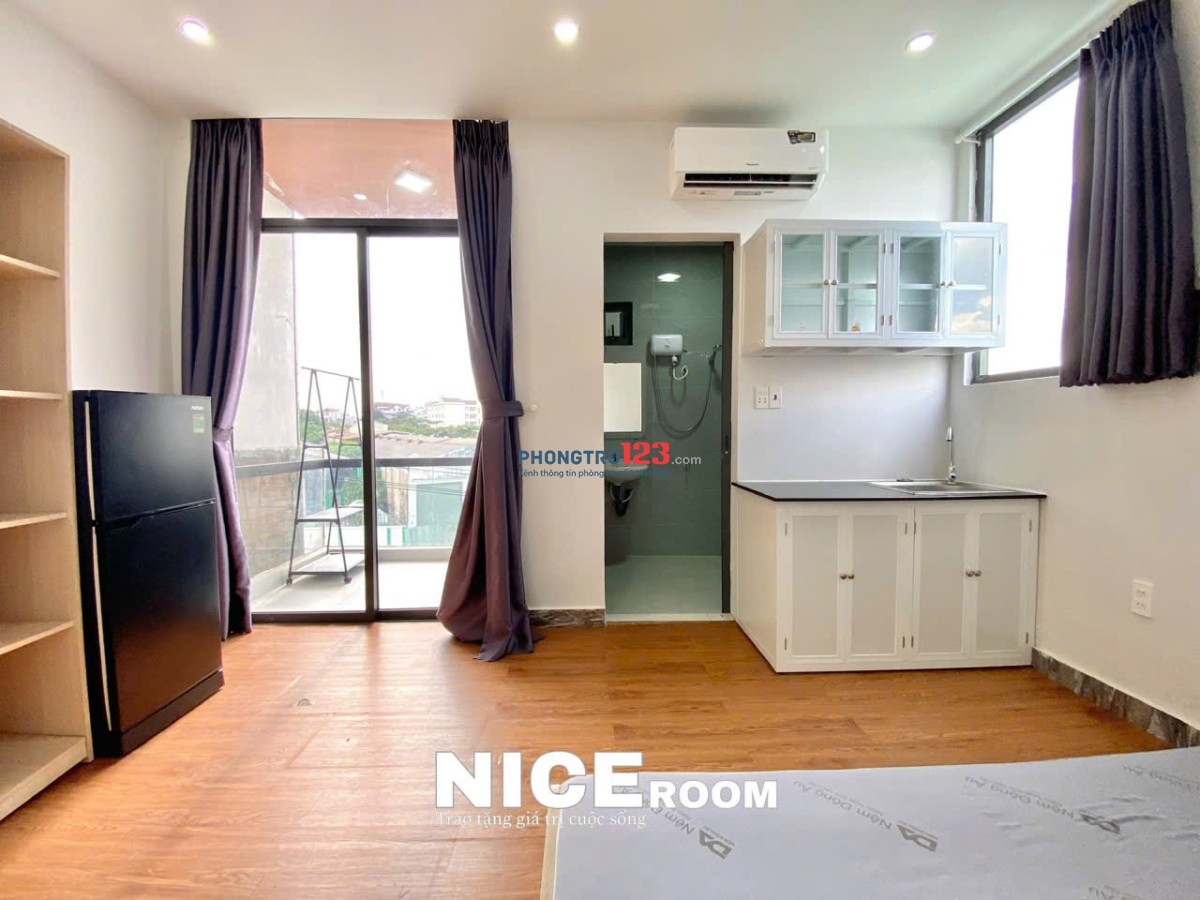 Cho thuê phòng ban công, full nội thất, máy giặt riêng gần Văn Lang, IUH, ở được 4 người thoải mái