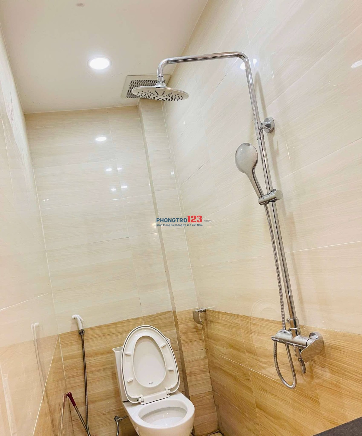 TÌM BẠN NỮ Ở GHÉP 1:1 TRONG NHÀ NGUYÊN CĂN
