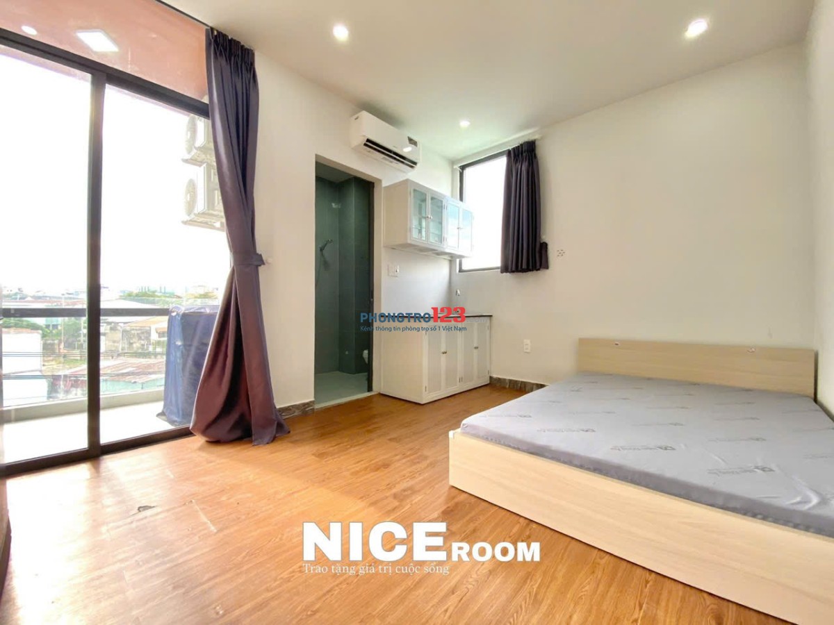 Cho thuê phòng ban công, full nội thất, máy giặt riêng gần Văn Lang, IUH, ở được 4 người thoải mái