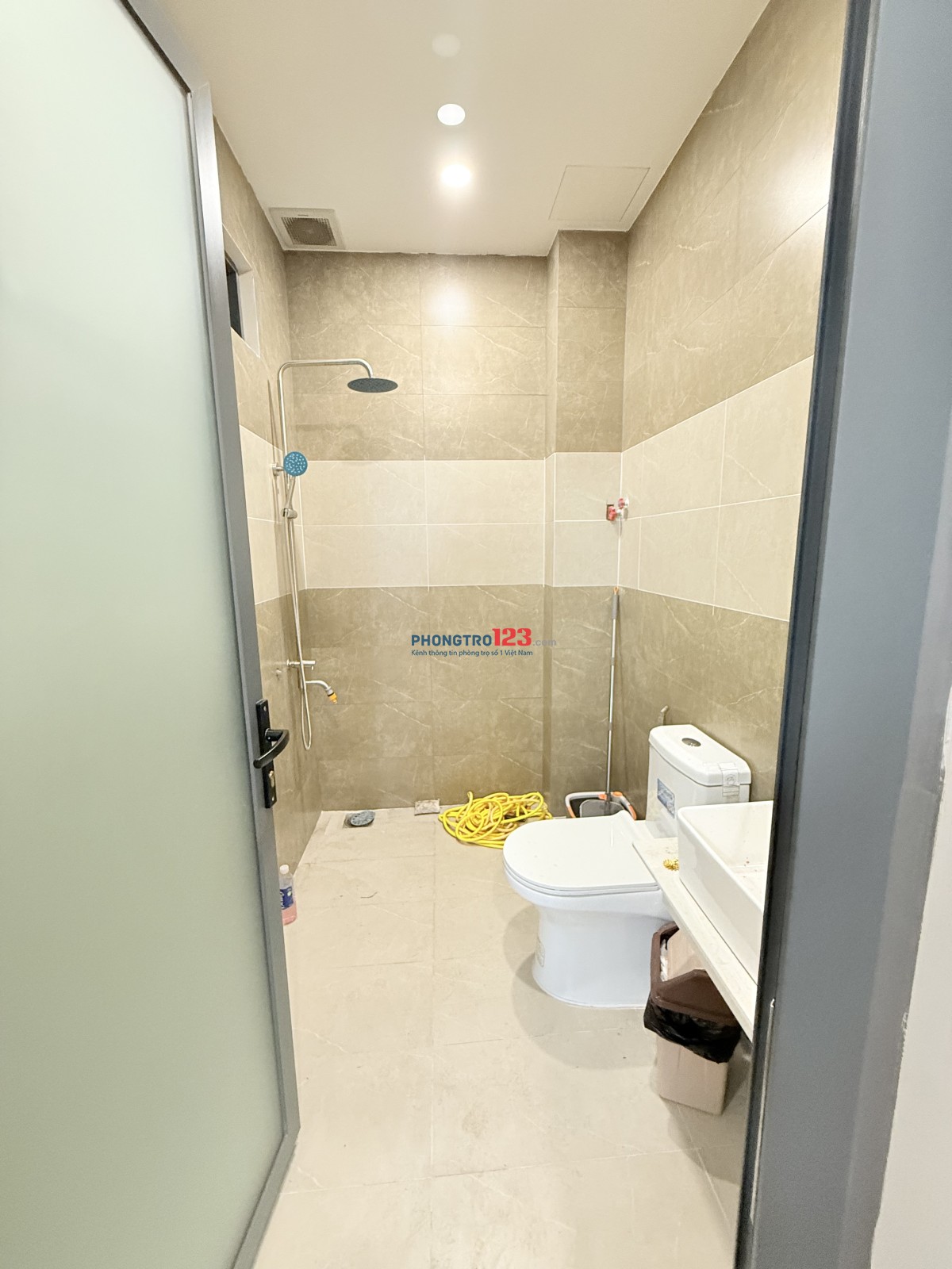 Cho thuê CC mini Q7 Saigon Riverside, 5,5 triệu, 25m2, giá cực chất, chính chủ
