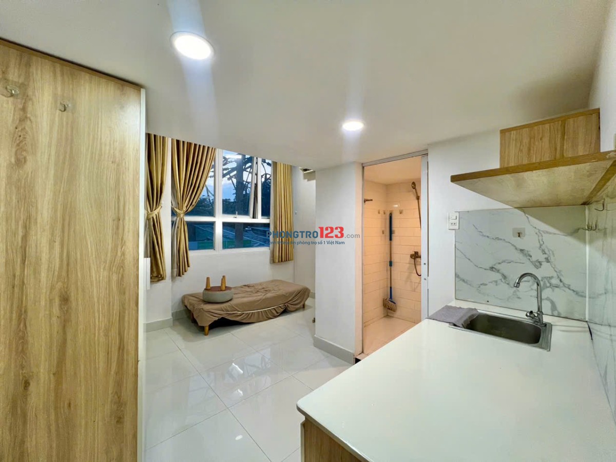 GẦN HÀNG XANH , Hutech, HIU, FTU,GTVT, Văn Lang, Ưu Tiên Sinh, Chủ Vip Cho Thuê Rẻ ????