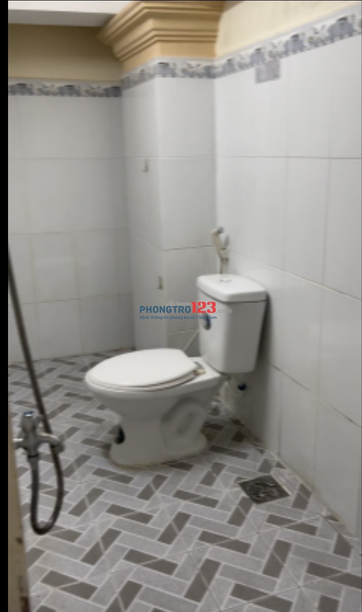 Cho thuê phòng trọ (gần bến xe Miền Đông phường 26, quận Bình Thạnh) (chính chủ cho thuê)