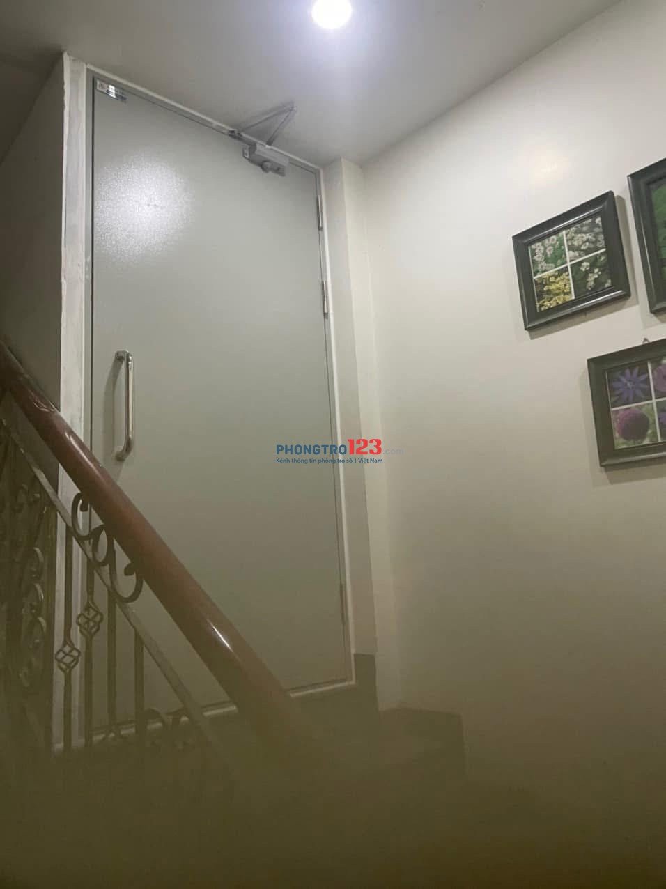 Phòng đẹp, full đồ dọn vào ở ngay