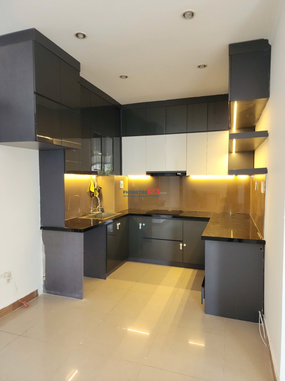 Cần cho thuê căn hộ tầng trệt cc Bắc Bình