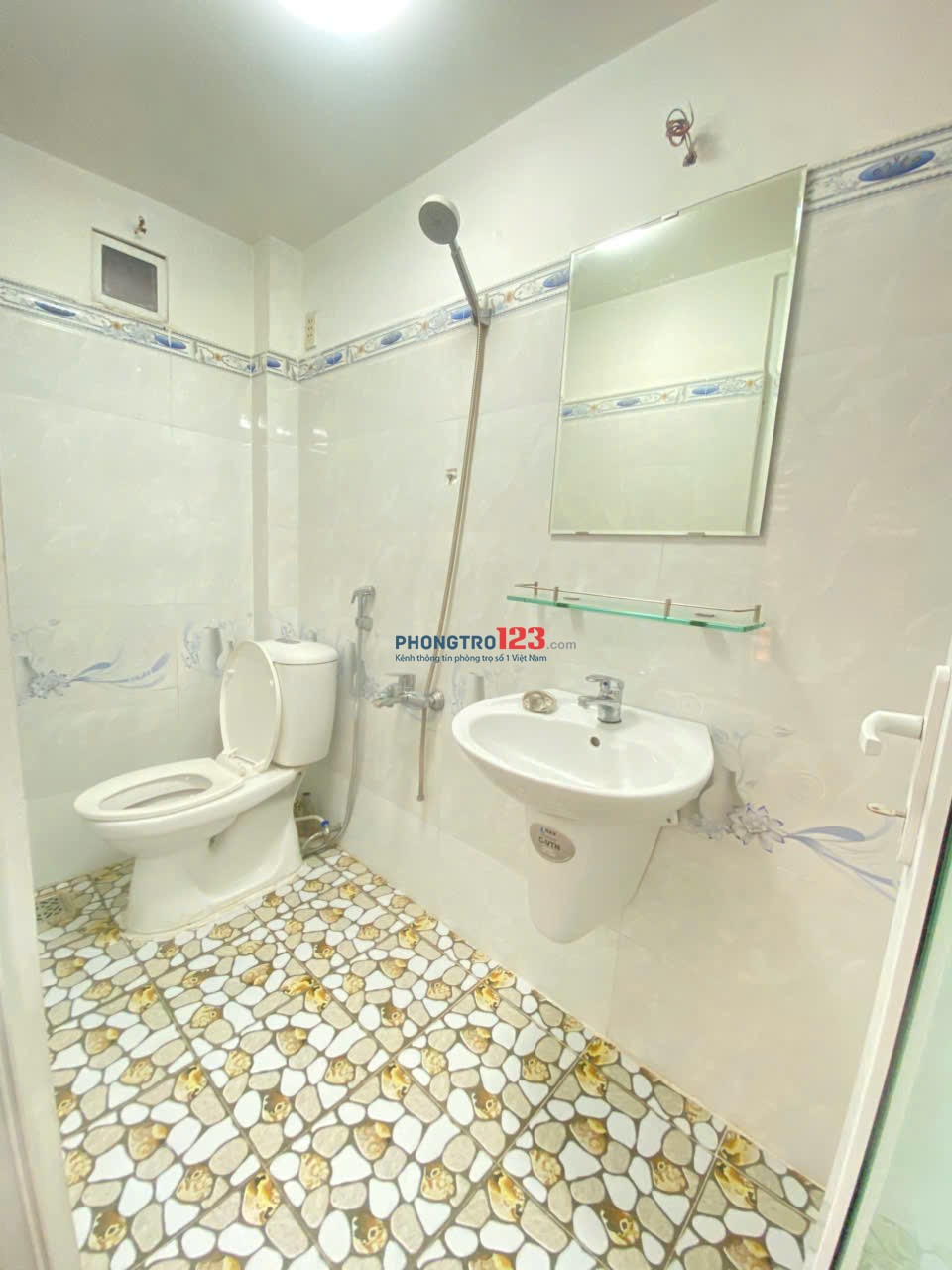 Căn hộ 1 Phòng ngủ tách bếp, Ban Công, Máy Giặt Riêng Thích Quảng Đức Phú Nhuận_LH 0932.185.096