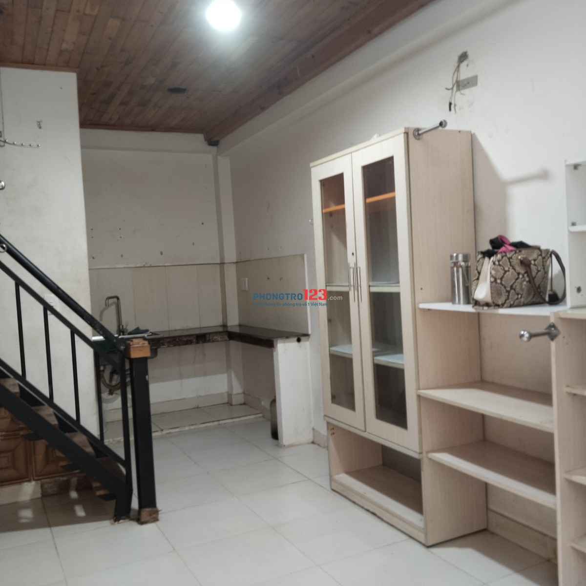 Cho thuê phòng trọ gần chợ An Nhơn P6, gò vấp giá 3tr