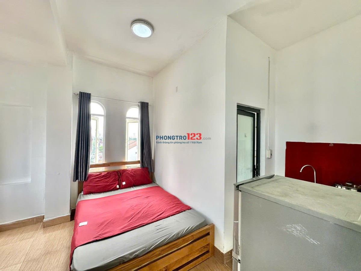PHÒNG ĐẸP CỬA SỔ TRỜI FULL NT NGAY LOTTE NGUYỄN OANH
