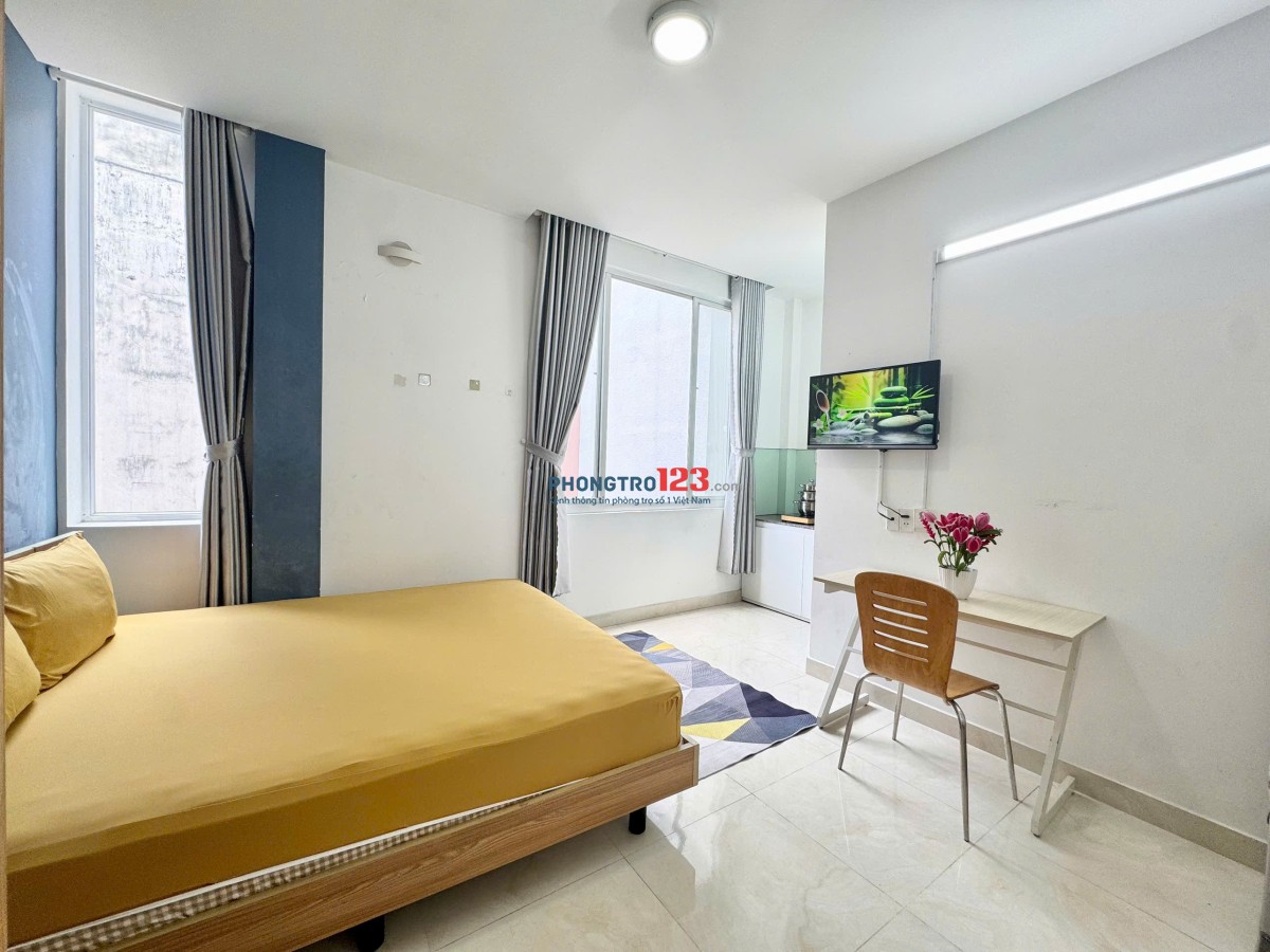 PHÒNG TIỆN NGHI FULL NT ASTN CỐNG QUỲNH CAO THẮNG