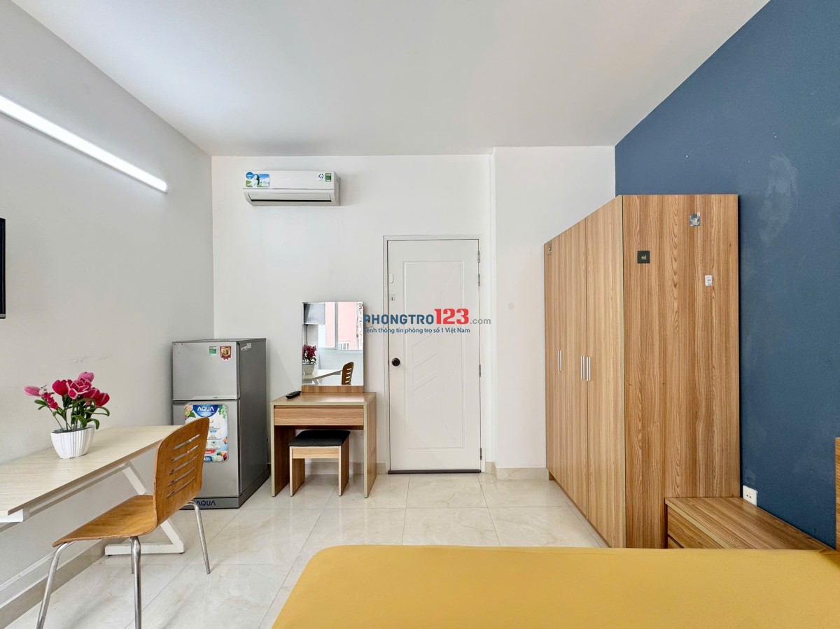 PHÒNG TIỆN NGHI FULL NT ASTN CỐNG QUỲNH CAO THẮNG