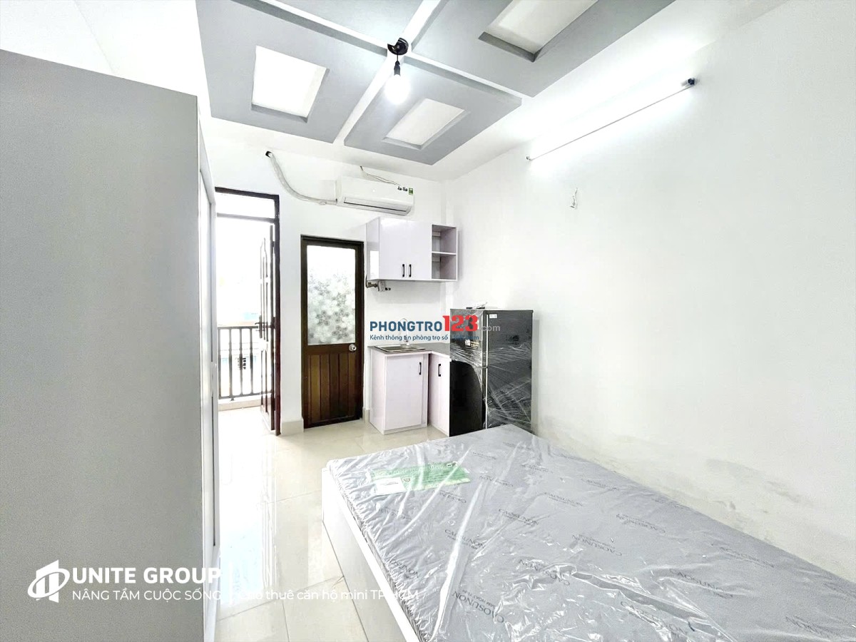 Phòng trọ Full nội thất có ban công gần ĐH Văn Lang cơ sở 2, 3 ở Nguyễn Văn Đậu, Bình Thạnh