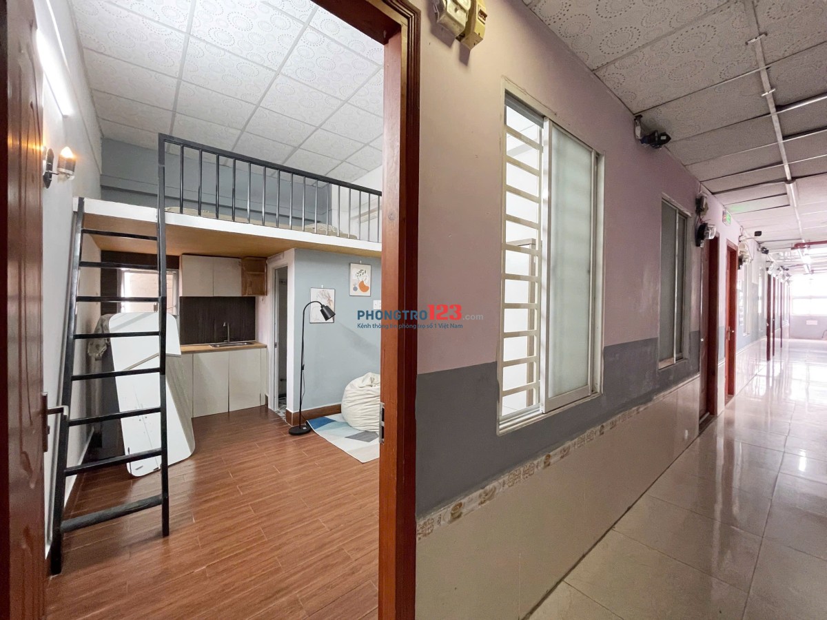 DUPLEX SINH VIÊN, NGAY HUTECH. NHẬN 4 NGƯỜI 4 XE, 25m2, THANG MÁY, HẦM XE, BẢO VỆ 24/24