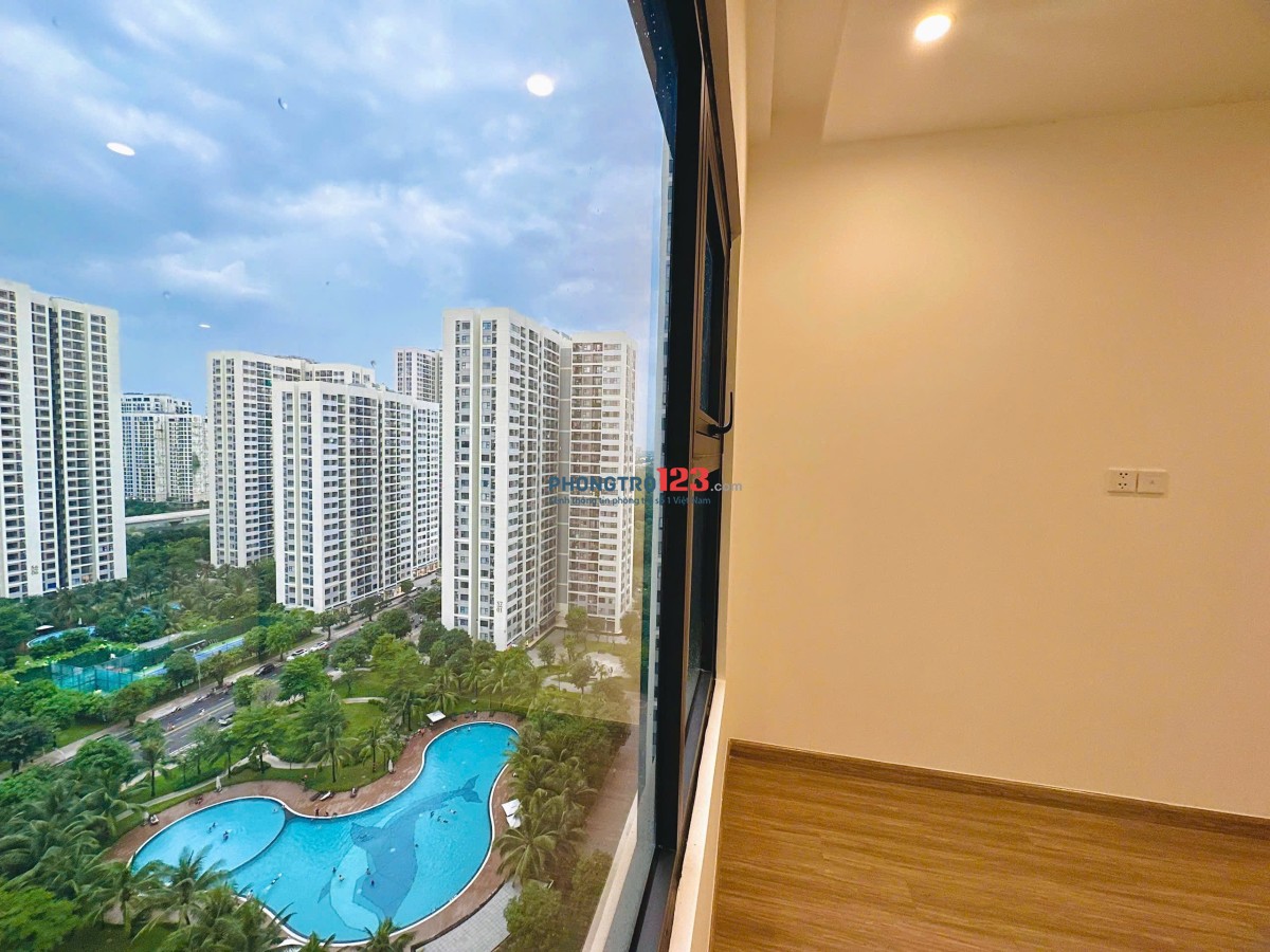 Chung cư vinhome ganrd park q9 , tìm 3 bạn nữ thân thiện hoà dôồng Ưu tiên 2k7 ạh