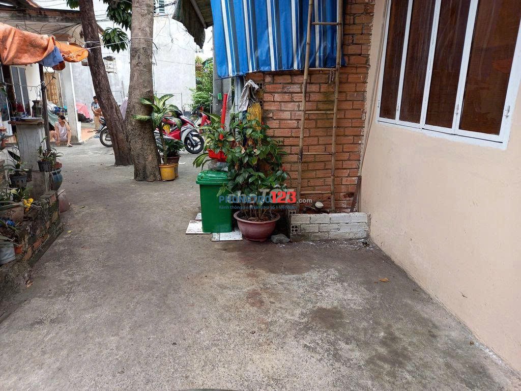 NHÀ HẺM BA GÁC ĐƯỜNG 6. P TAM PHÚ