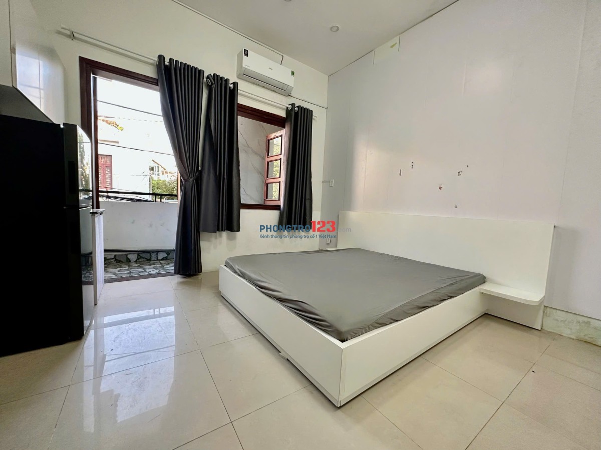 CHO THUÊ PHÒNG TRỌ 35M2 GIÁ RẺ FUL NỘI THẤT, BAN CÔNG, CỬA SỔ LỚN, BÌNH THẠNH, GẦN ĐẠI HỌC VĂN LANG