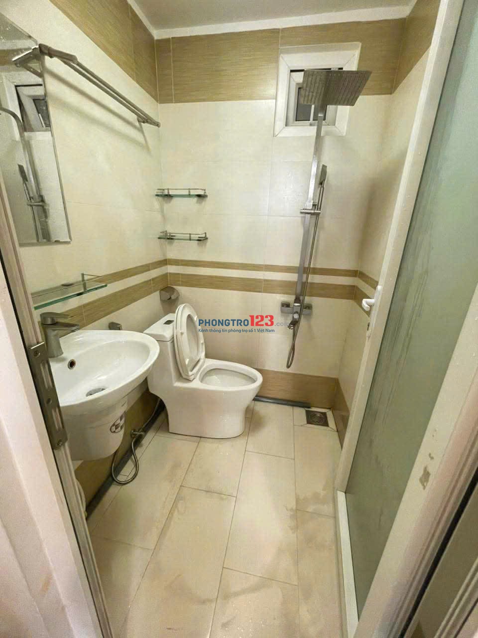 PHÒNG TRỌ FULL NỘI THẤT CỬA SỔ LỚN ĐIỆN BIÊN PHỦ GẦN ĐẠI HỌC HUTECH, HỒNG BÀNG, UEF - LH:0932985900
