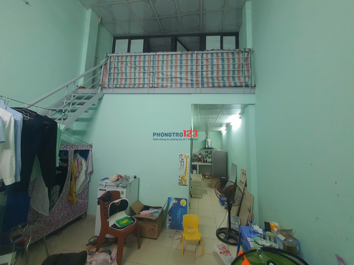 Cho thuê nhà riêng tại Đức Giang, 5 triệu, 100m2, 3PN, 1 PK, 1WC, giá siêu hời!