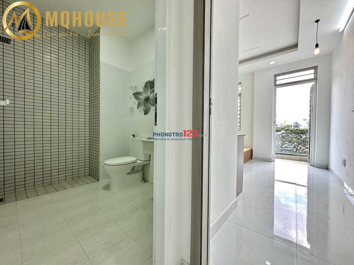 Cho Thuê Phòng Studio Rộng 30m2 - Có Ban Công, Logia Trồng Cây - Lê Tự Tài - Gần Ngã Tư Phú Nhuận