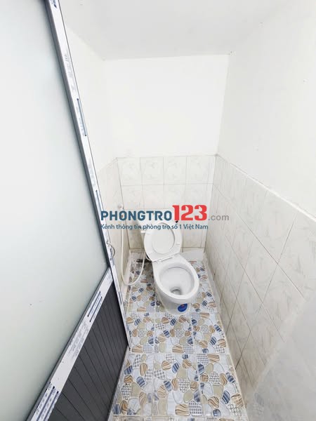 Phòng Trọ Mới, Thoáng Nguyễn Tri Phương Gần Làng Đại Học, KO Chủ, Giờ Tự Do, zá 2tr