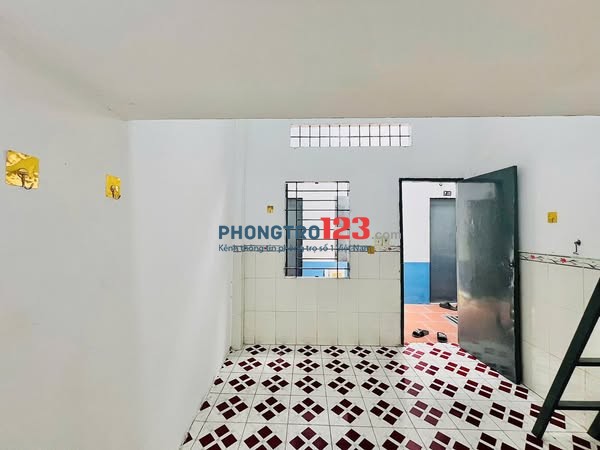 Phòng Trọ Mới, Thoáng Nguyễn Tri Phương Gần Làng Đại Học, KO Chủ, Giờ Tự Do, zá 2tr