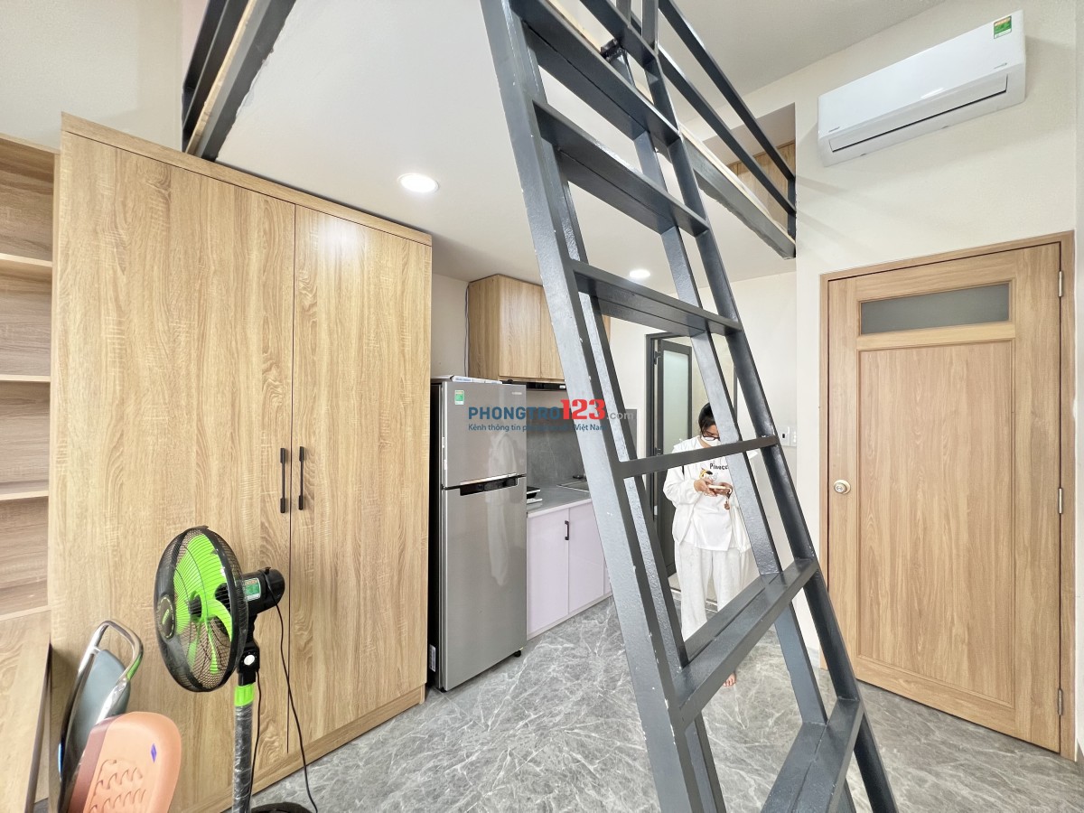 Sát Ngoại Thương 2Phút Đi Bộ, Ngã Tư Hàng Xanh,Cầu Sài Gòn
