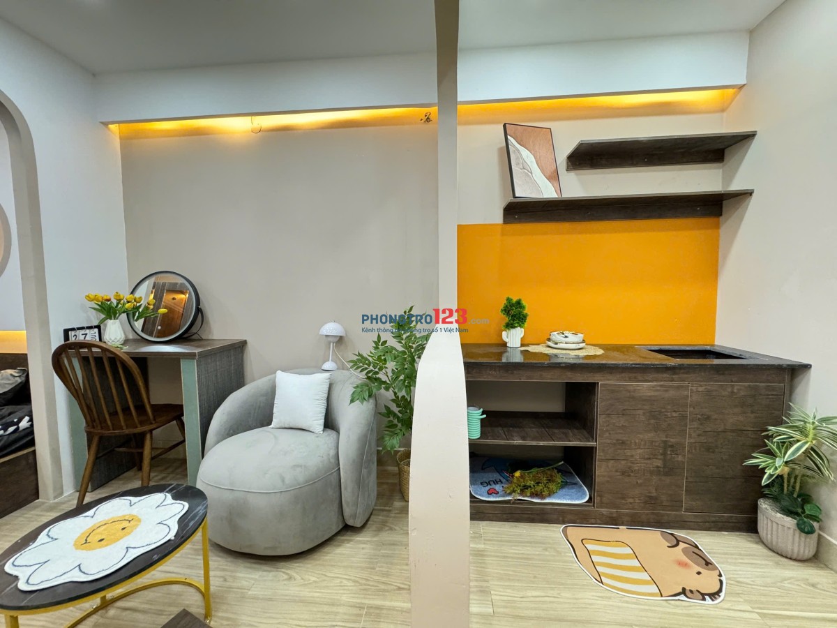 KHAI TRƯƠNG CĂN STUDIO TÁCH BẾP MÁY GIẶT RIÊNG DECOR SIÊU XINH NGAY VẠN HẠNH MALL Q10