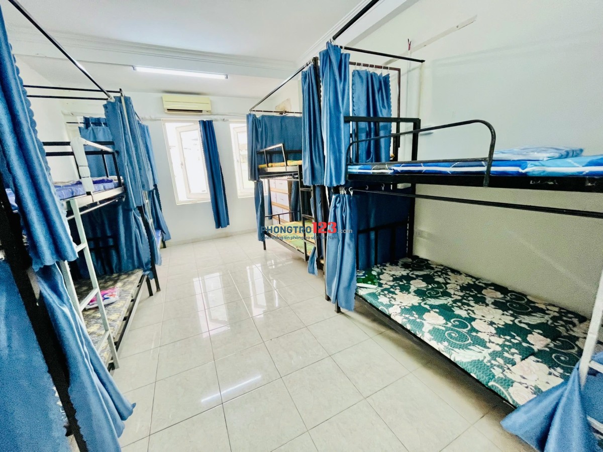 KÝ TÚC XÁ KHÔNG CẦN CỌC NGAY GẦN SÂN BAY ĐƯỜNG HUỲNH LAN KHANH, Q.TB