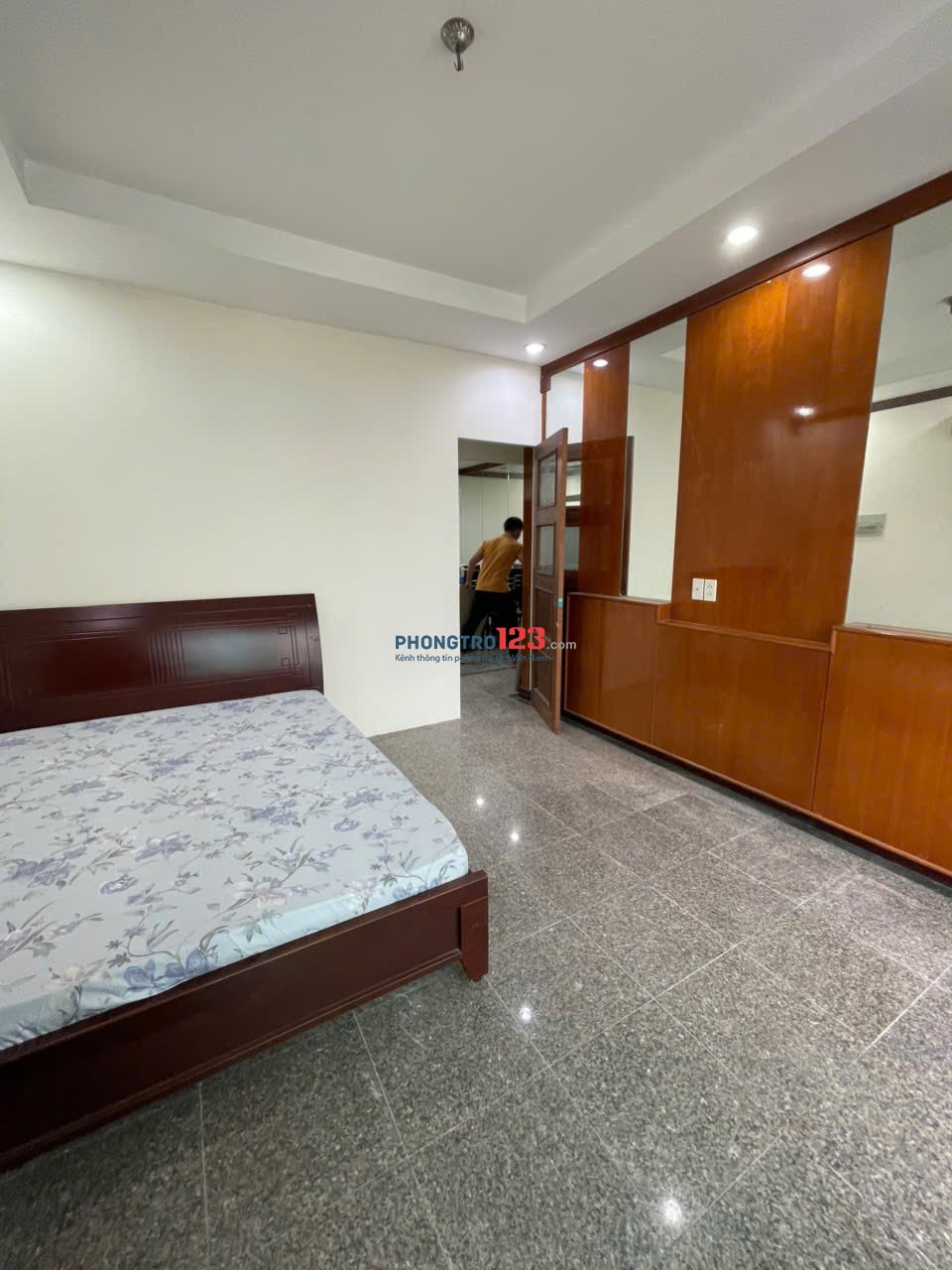 Cho thuê phòng FULL BALCON trong chung cư HAGL3 (gần ĐH RMIT, ĐH TĐT)