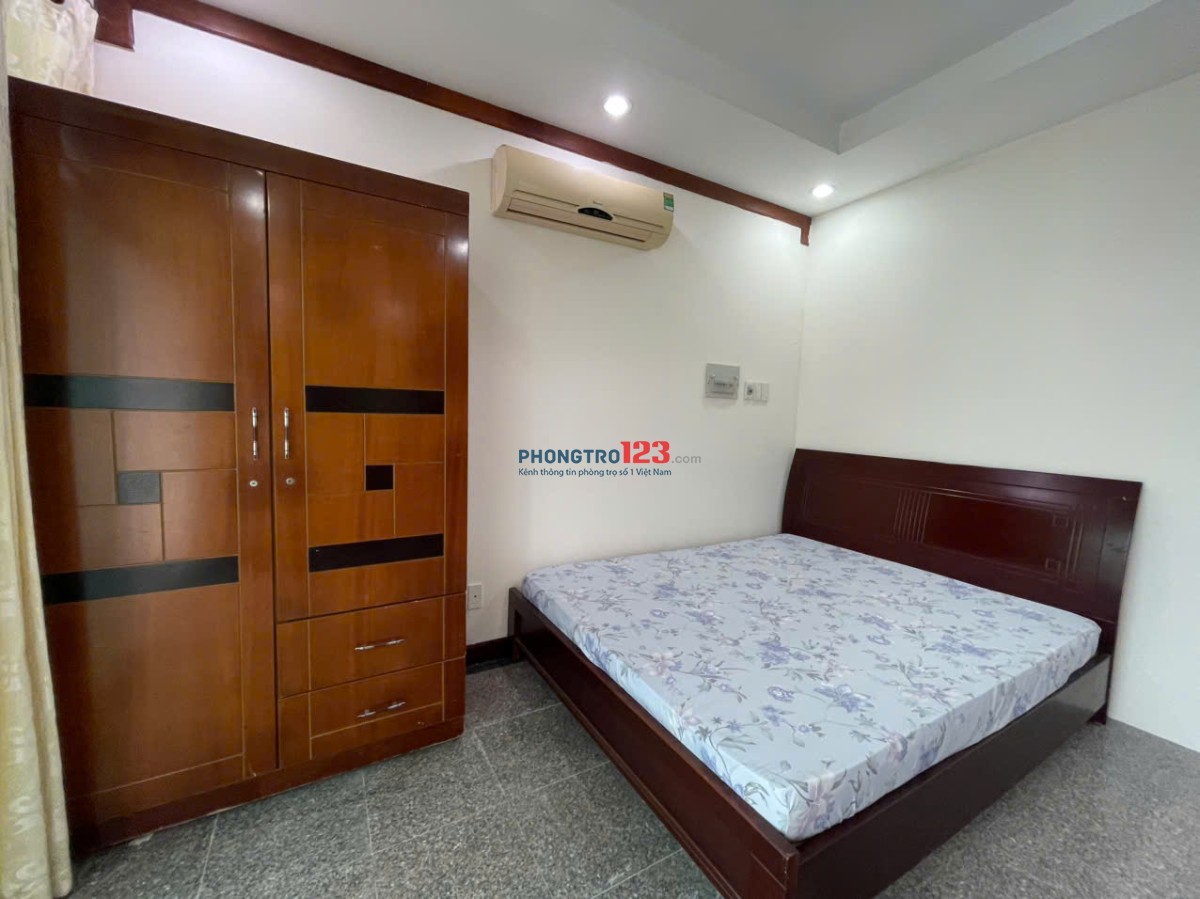 Cho thuê phòng FULL BALCON trong chung cư HAGL3 (gần ĐH RMIT, ĐH TĐT)