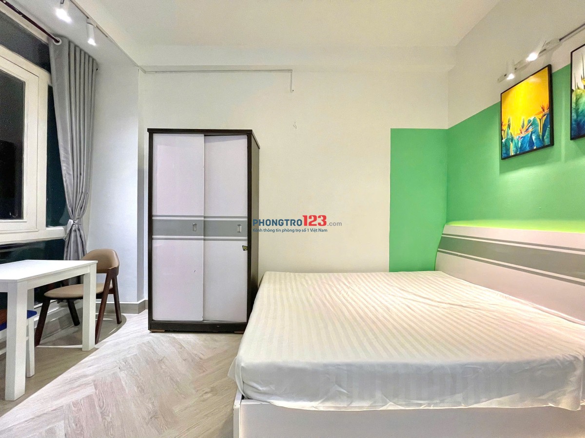PHÒNG TRỌ 35m2 FULL NỘI THẤT, BAN CÔNG BÌNH THẠNH GẦN HÀNG XANH, Gần ĐH GTVT, HUTECH, Ngoại Thương