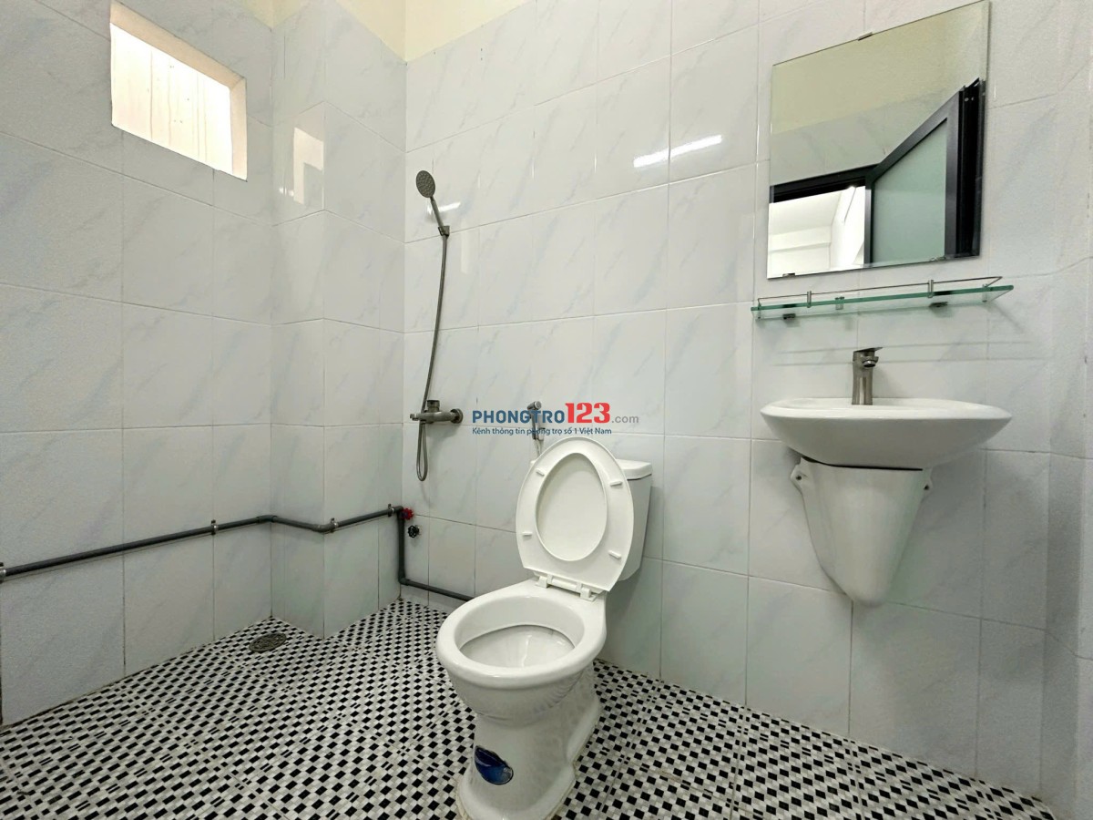 PHÒNG TRỌ FULL NỘI THẤT CỬA SỔ LỚN NGUYỄN GIA TRÍ GẦN ĐẠI HỌC HUTECH, HỒNG BÀNG, UEF....
