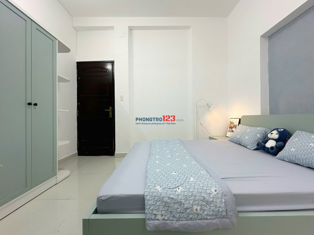 PHÒNG TRỌ FULL NỘI THẤT CỬA SỔ LỚN NGUYỄN GIA TRÍ GẦN ĐẠI HỌC HUTECH, HỒNG BÀNG, UEF....
