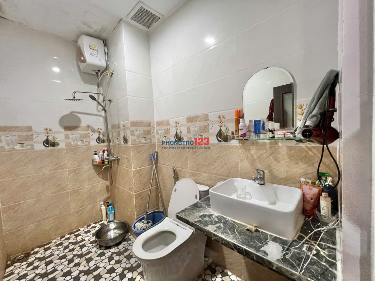  Cho Thuê Căn Hộ Khu Vực An Ninh Cao 40m2 , Gần Cầu SG ( Điện Biên Phủ ) - Bình Thạnh