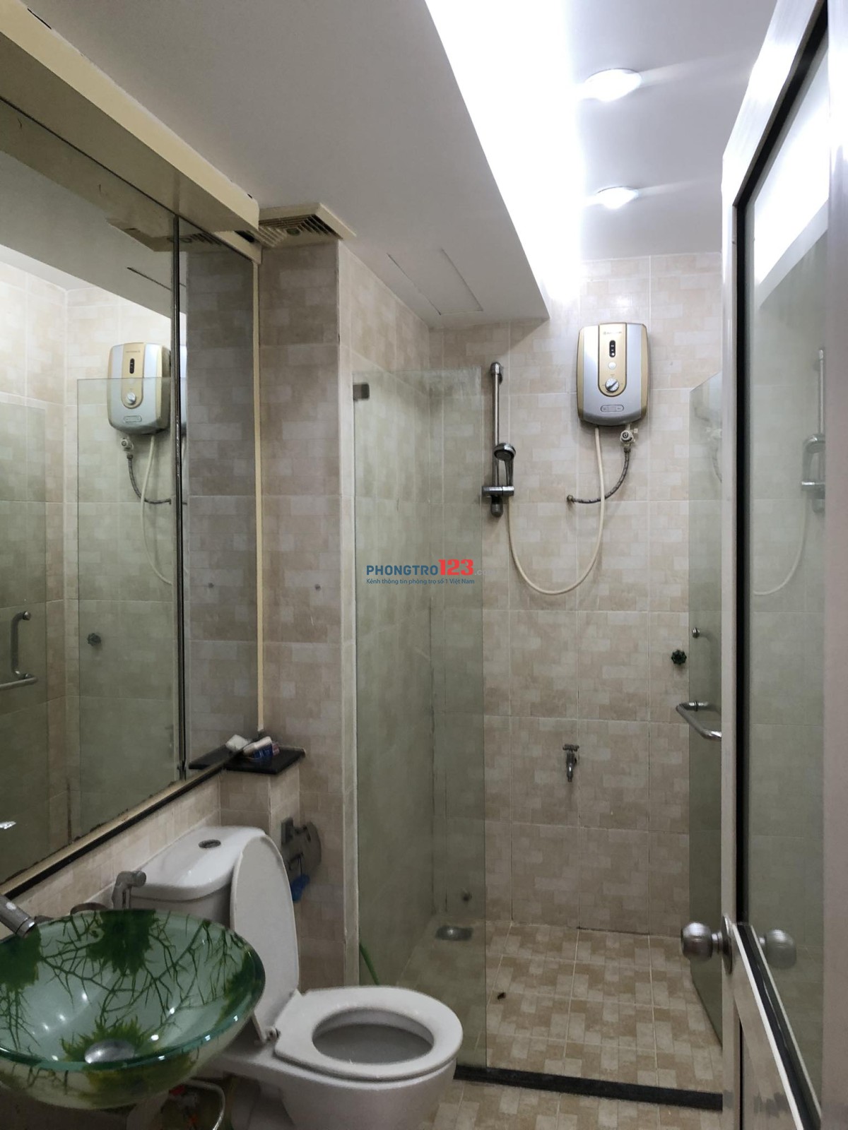 Cho Thuê Căn hộ Central Garden Quận 1, Dt : 78 m2, 2PN, Giá : 12 tr/th,