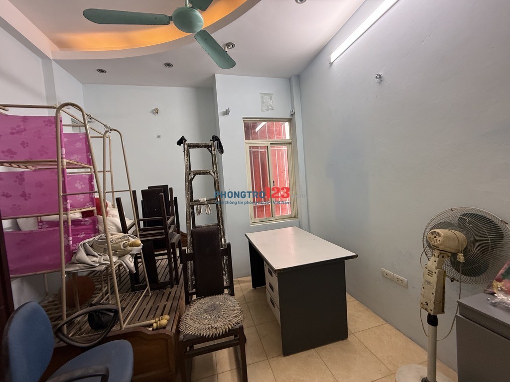 Cho thuê Phòng trọ Studio 20m 30m gần chợ Hoàng Mai công an phường Hoàng Văn Thụ
