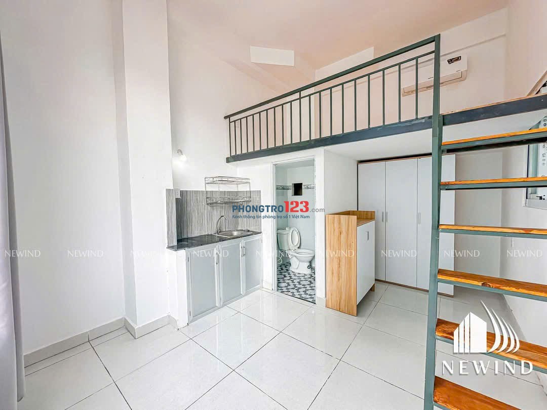 PHÒNG BAN CÔNG CHO THUÊ, RỘNG 35M2 - NHÀ MỚI 100%