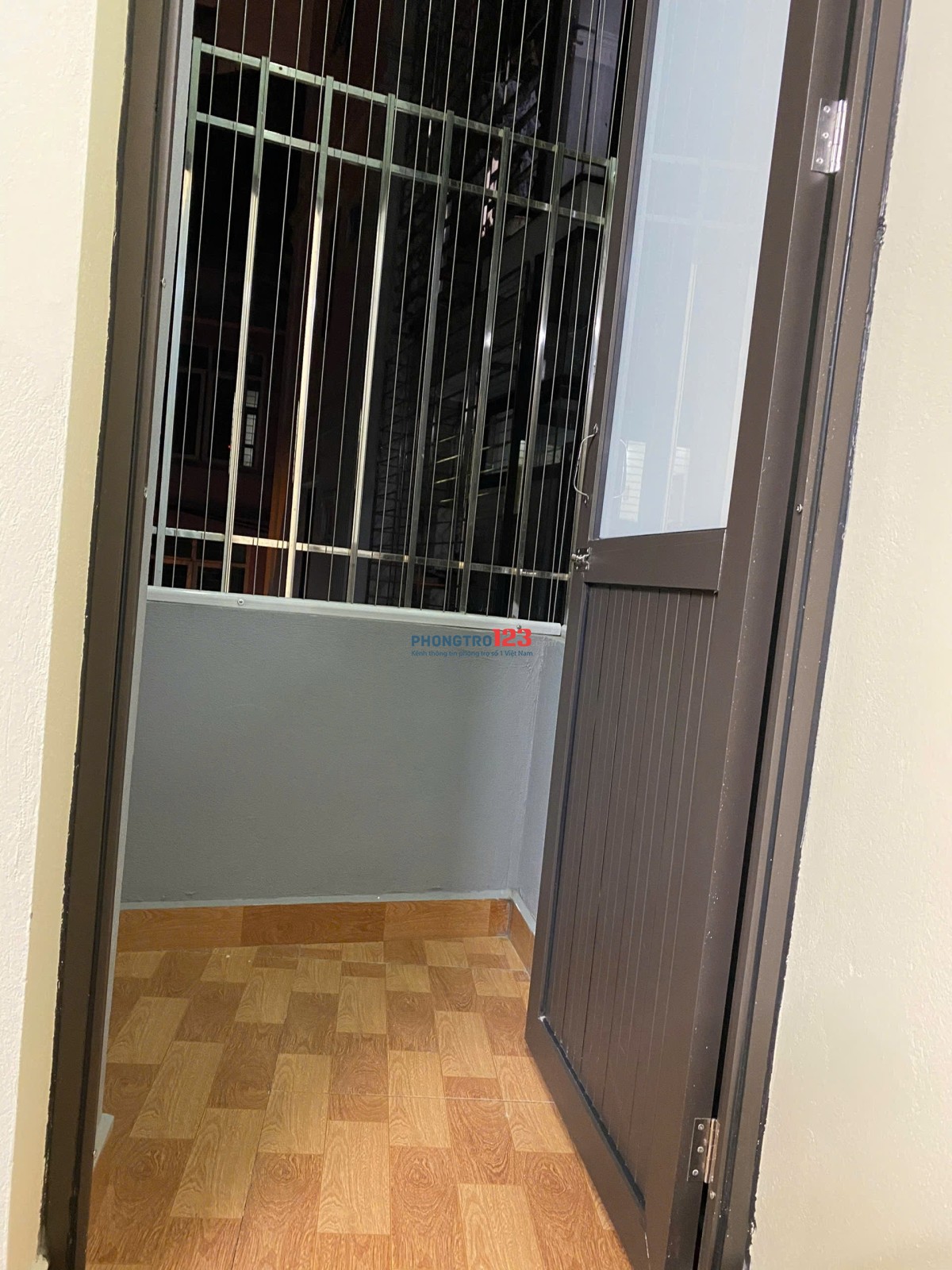 Phòng có ban công - 25m2 tại Cầu Giấy