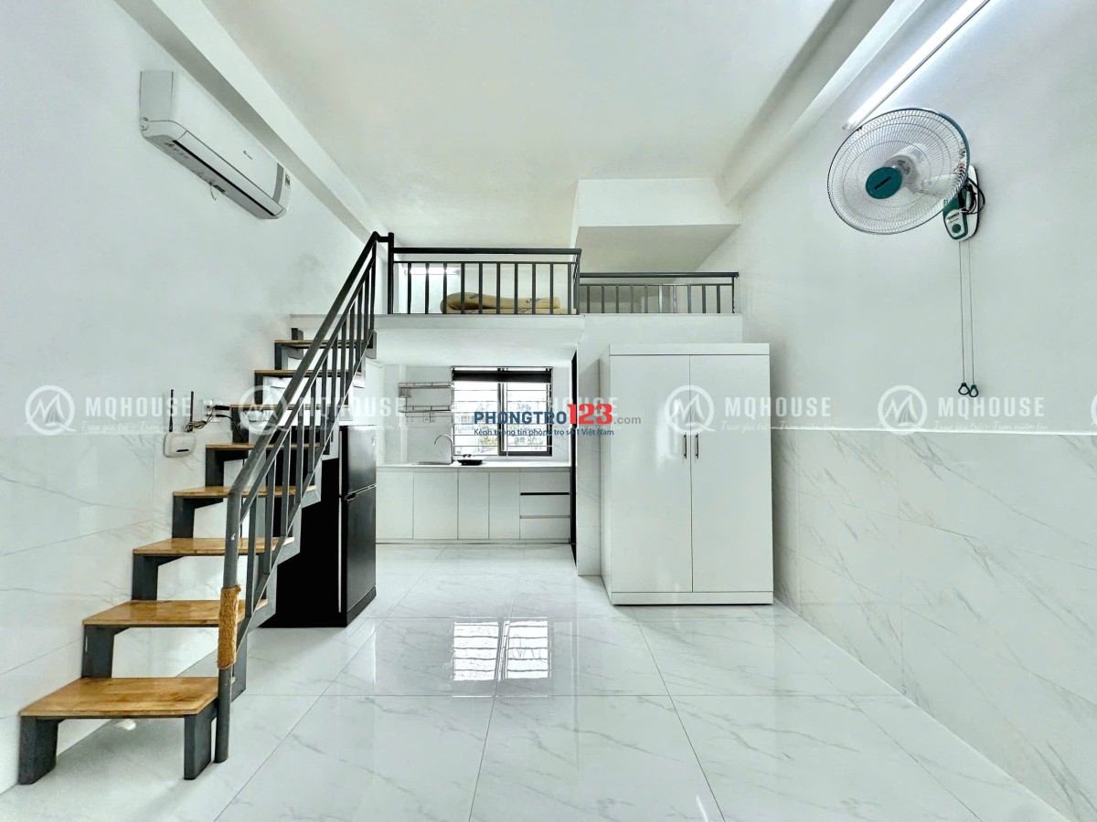 Cho Thuê Căn Hộ Có Gác & Cửa Sổ Trời Siêu Thoáng – Ngay E.Town Tân Bình 