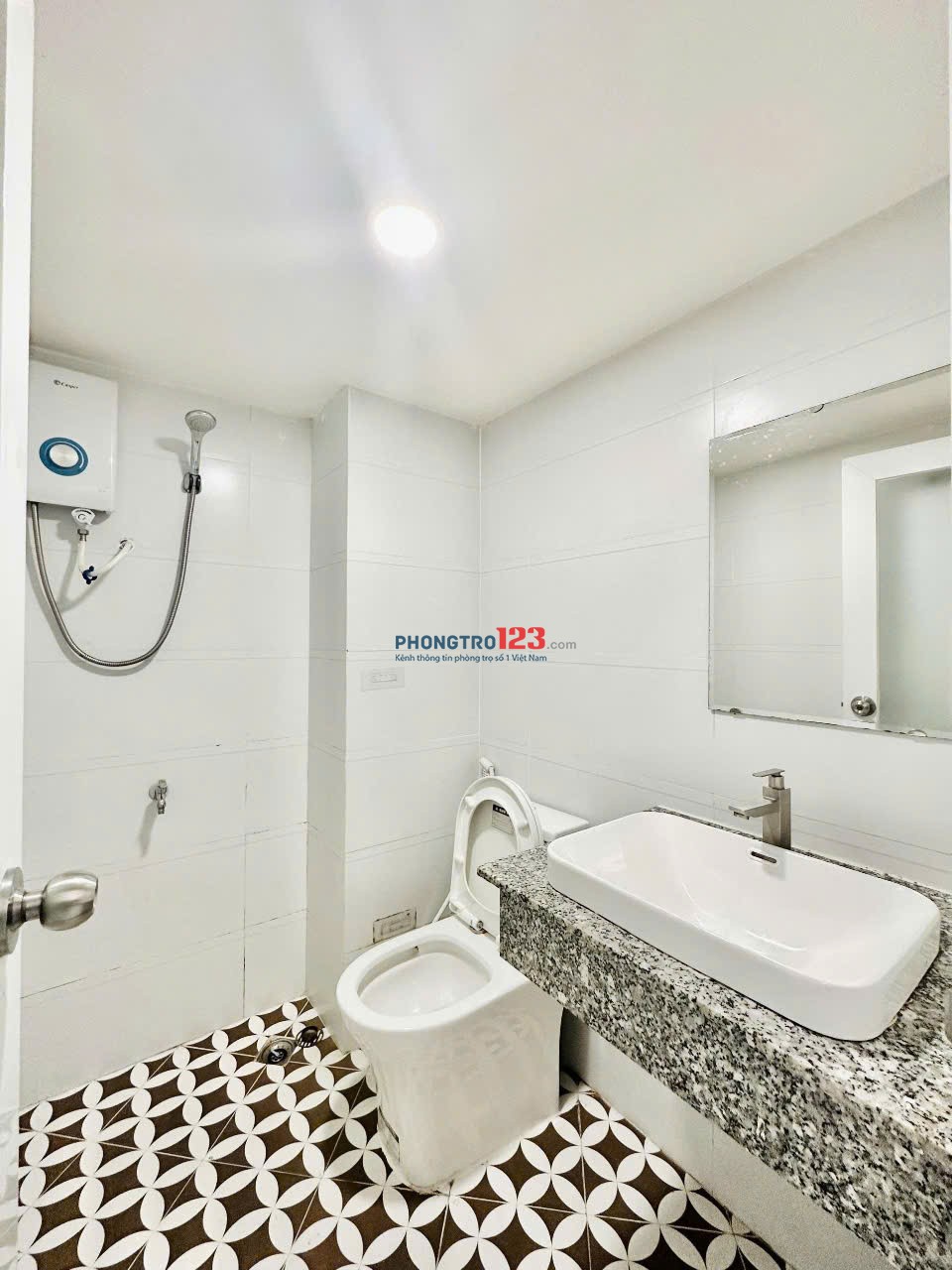 Phòng Đẹp Gần Trung Tâm – Thang Máy – Nội Thất Xịn – Giá Chỉ Từ 5TR5!