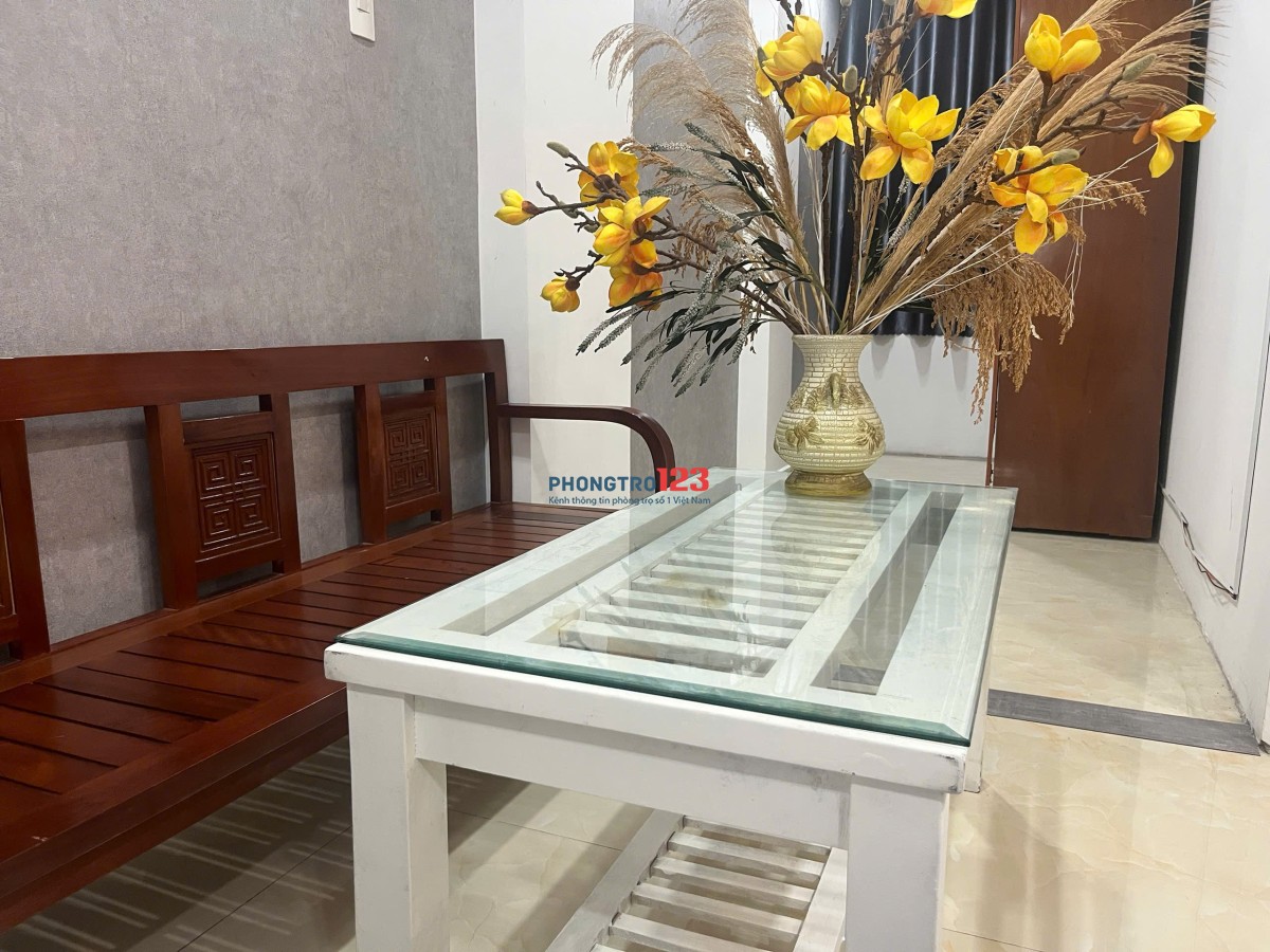 Căn Hộ Full Nội Thất Số 23 Hát Giang, p2, Tân Bình