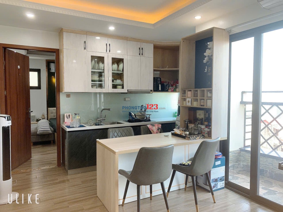 Cho thuê Căn hộ APARTMENT 1N,1K View hồ tại Ngõ 193 Phố Trích Sài, Tây Hồ. Chỉ 13tr