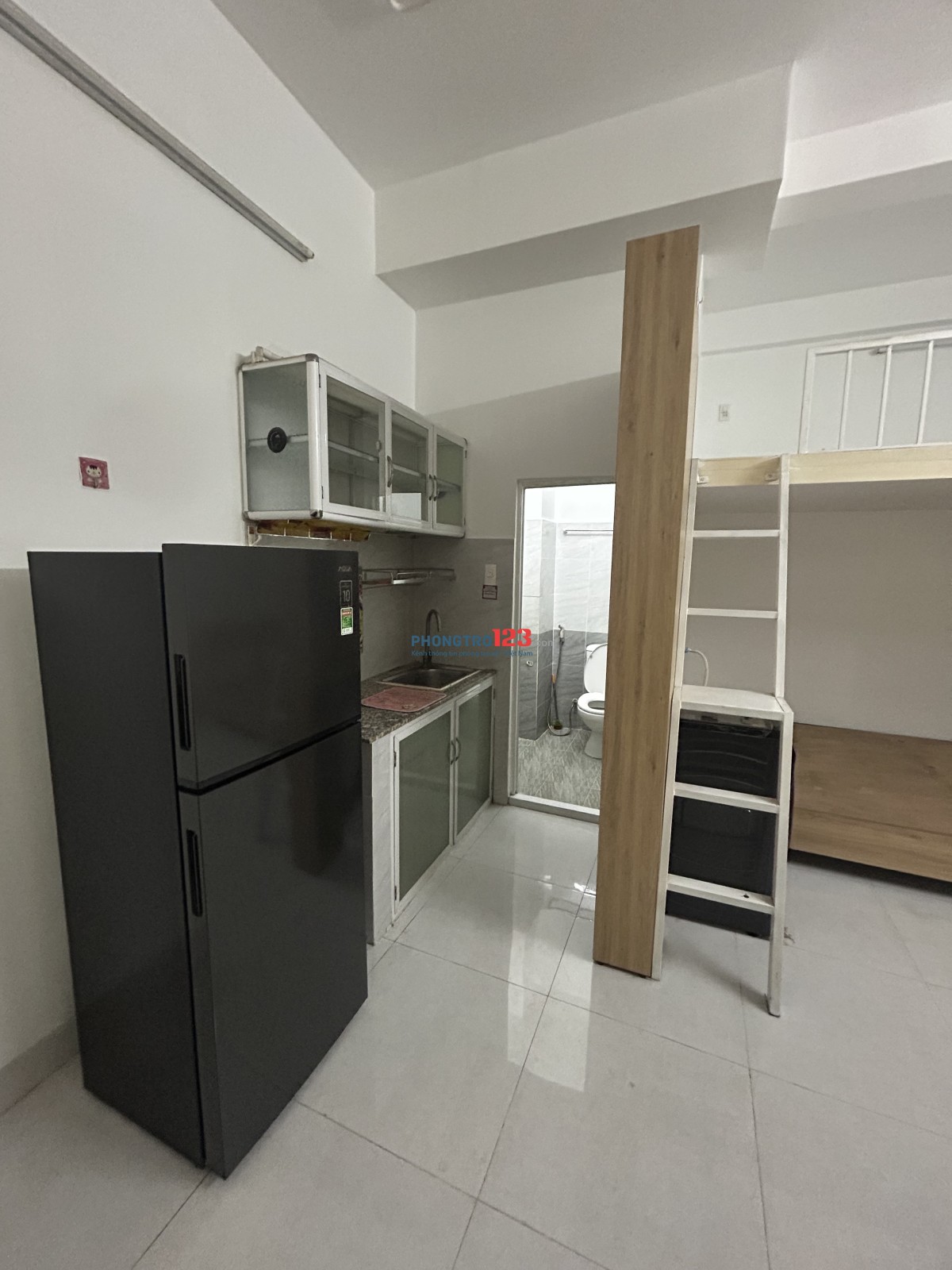 Phòng trọ cao cấp đầy đủ nội thất cho thuê tại Q9