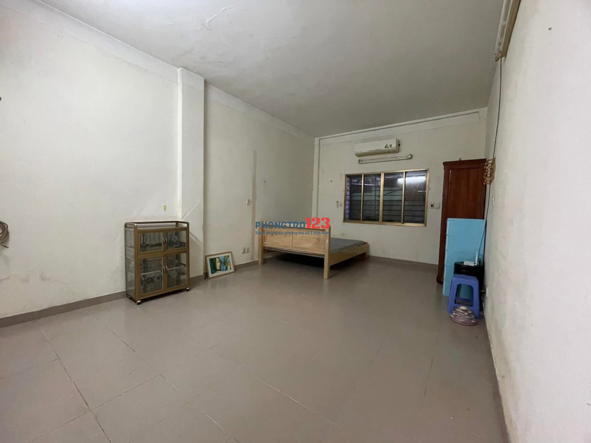 Căn hộ 30m2 1PN - Chung cư 249 Trần Hưng Đạo Quận 1