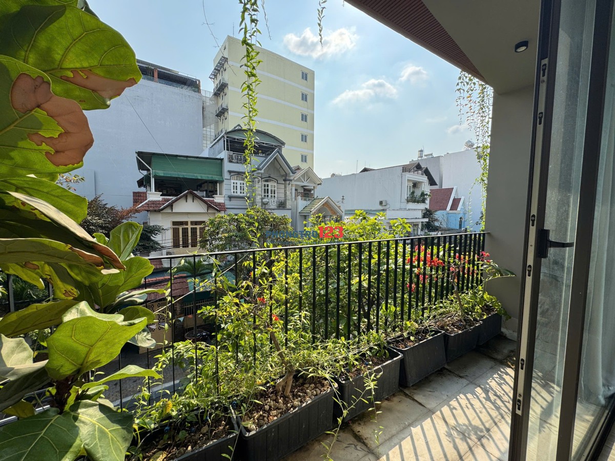 STU BAN CÔNG | DUPLEX CỬA SỔ - 35M2 - NHÀ MỚI 100% - GẦN UFM - SC VIVO - TDTU - LOTTE
