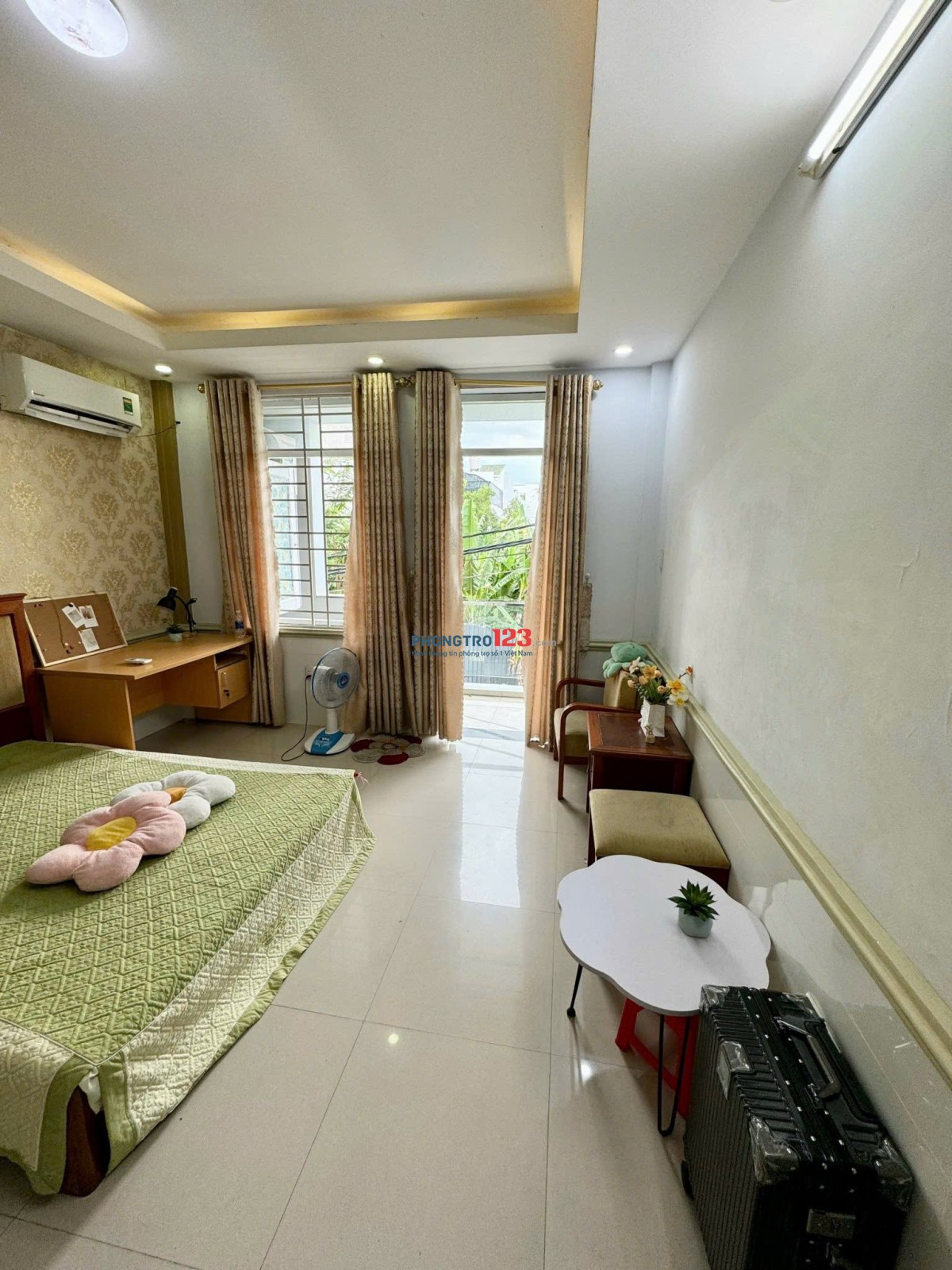 Phòng trọ có ban công cho sinh viên gần Đại Học Văn Hiến